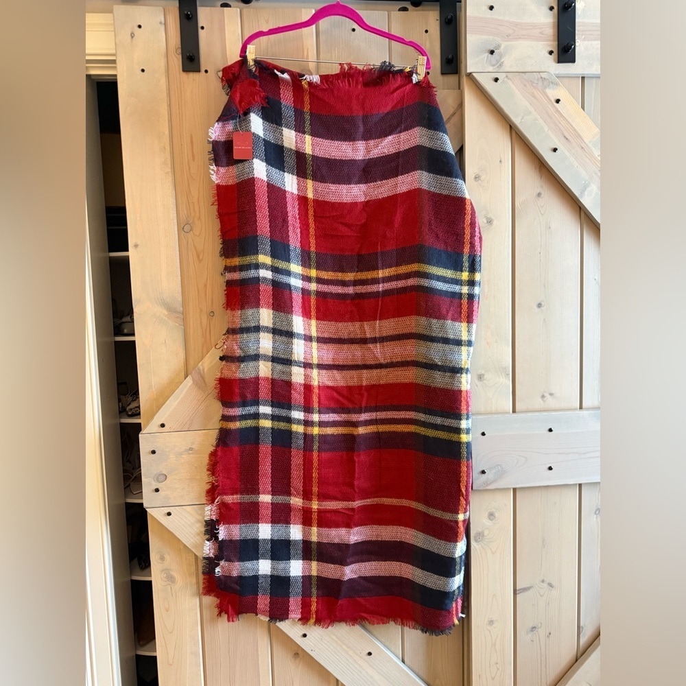 NWT Willow Collective Blanket Scarf